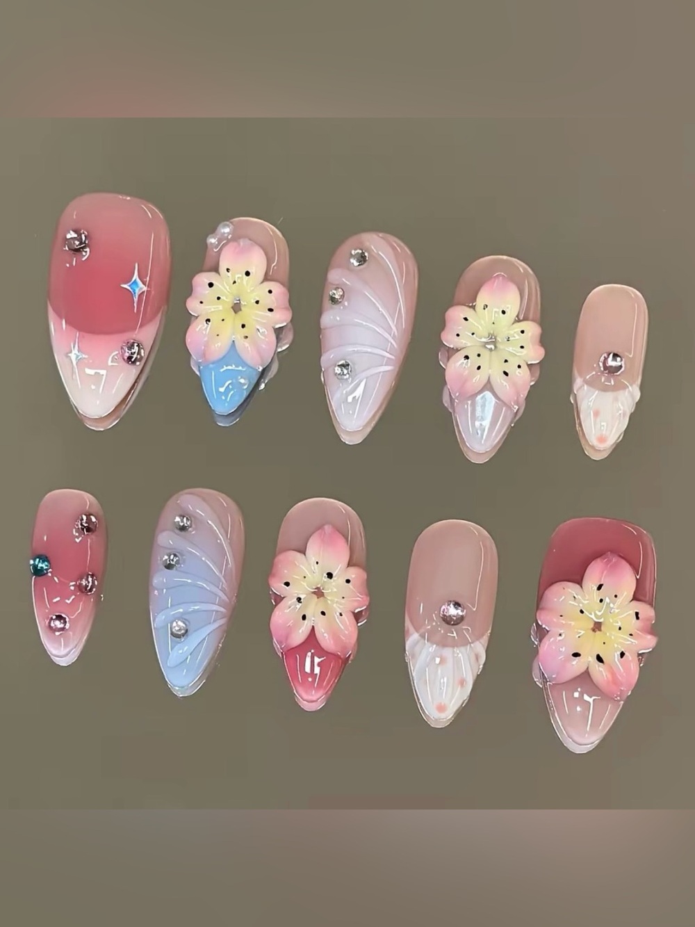 NailVesta Almond Press-On Nail Set - Petal Muse